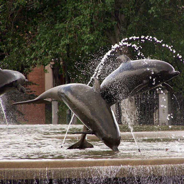 outdoor garden decoration dolphin brozne warter fountain